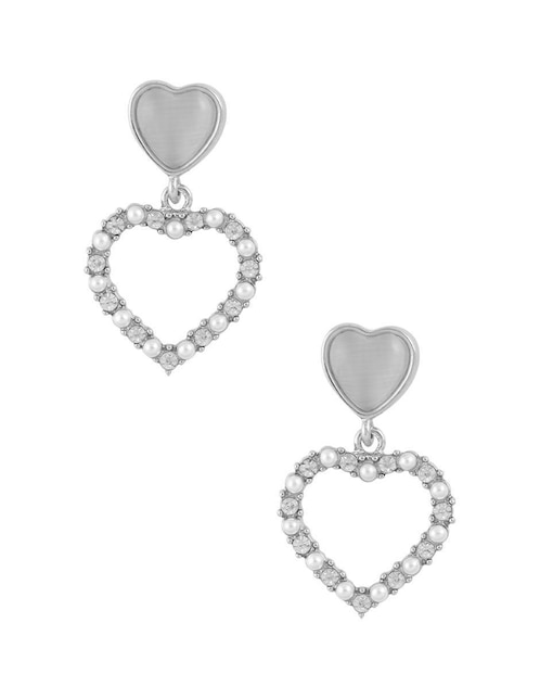 Aretes de corazón Unlimited By Ob con acabado baño rodio zirconia