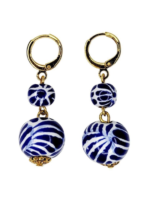 Aretes redondos Maria Rayuela Talavera con acabado chapa de oro
