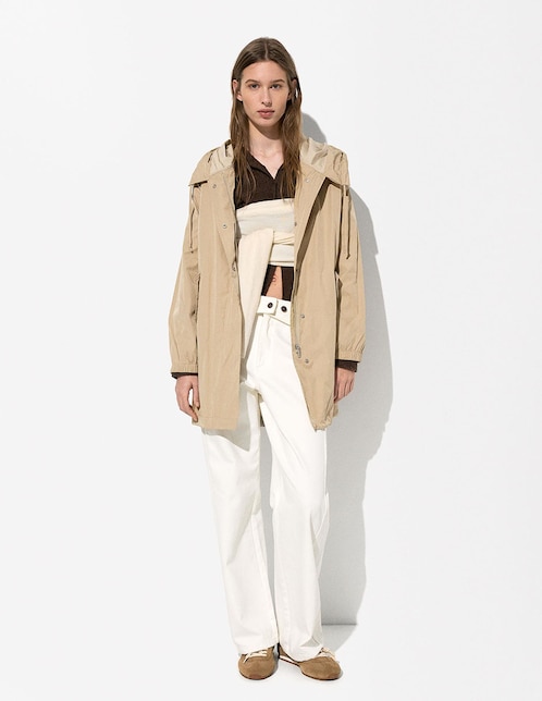 Impermeable con capucha Parfois para mujer