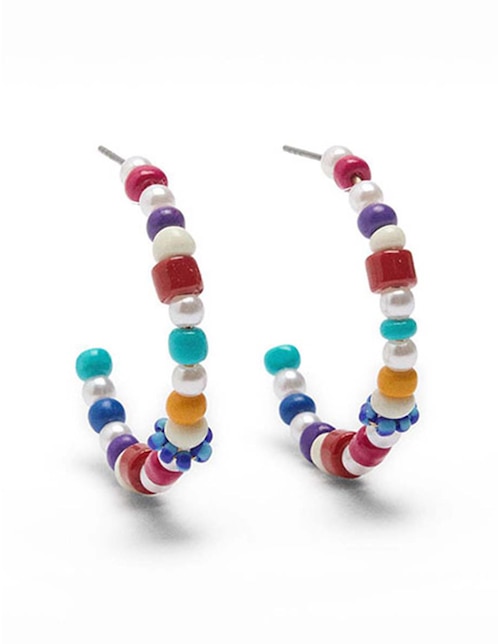 Aretes de aro redondos con acabado pulido