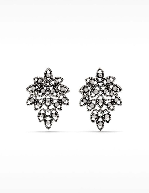 Aretes con acabado pavé 1