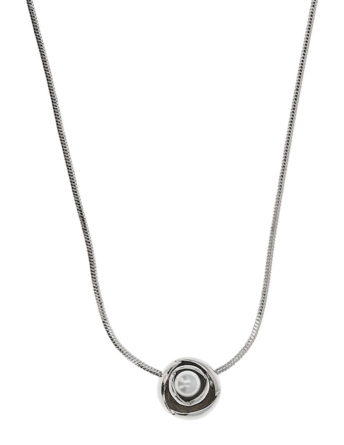 Collar con dije de flor 1