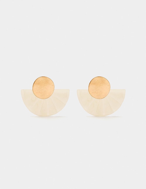 Aretes Parfois Golden Basics Extra con acabado liso perla