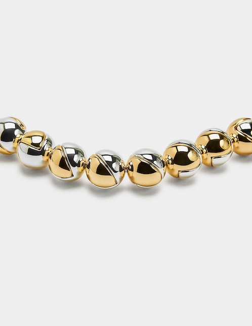 Collar 1