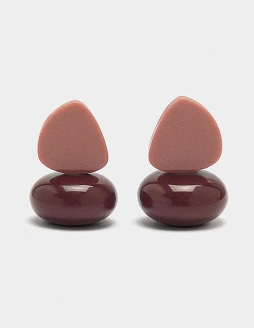 Aretes cortos Wine & Dine con acabado brillante 1
