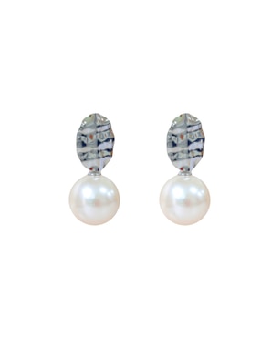 Aretes redondos Nuvi con acabado brillante