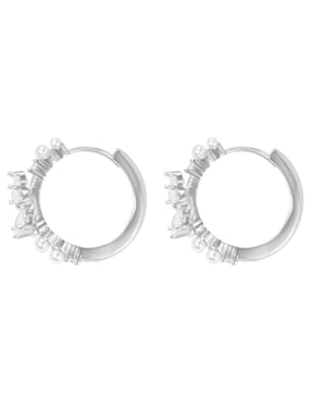 Aretes de flor Unlimited By Ob con acabado baño rodio zirconia