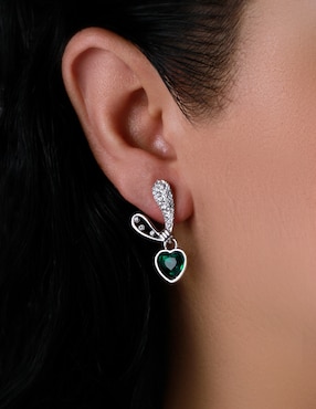 Aretes de corazón Unlimited By Ob con acabado baño rodio cristal