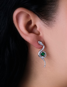 Aretes de serpiente Unlimited By Ob con acabado baño rodio zirconia
