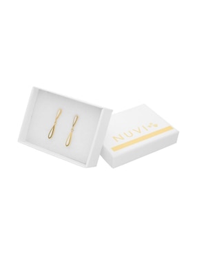 Aretes Nuvi con acabado brillante