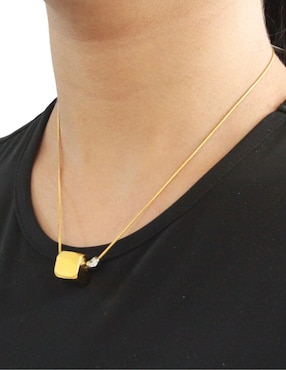 Collar cuadrado Nuvi