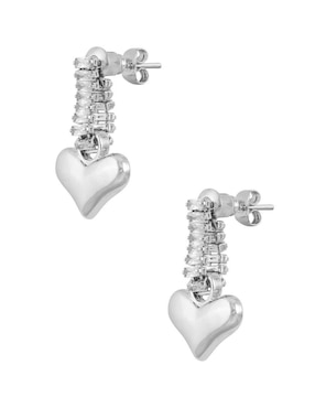 Aretes de corazón Unlimited By Ob con acabado baño rodio zirconia