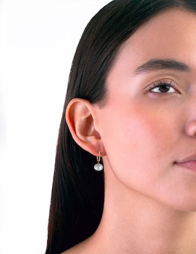 Aretes redondos Unlimited By Ob con acabado pavé perla