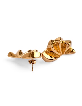 Aretes de flor Aurela 18K con acabado chapa de oro
