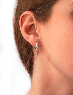 Aretes redondos Unlimited By Ob de plata P 925 con acabado plateado zirconia