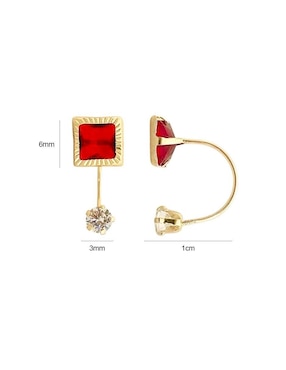 Aretes cuadrados Lenna de oro con acabado brillante zirconia
