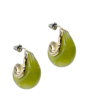 Aretes largos de gota Map con acabado brillante