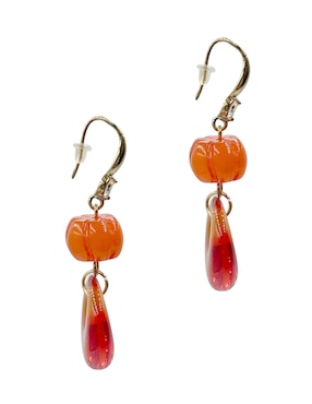 Aretes largos Map con acabado liso