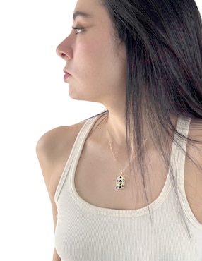 Collar con dije map