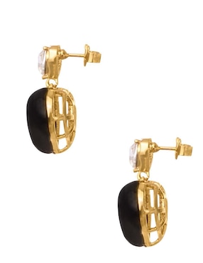 Aretes cortos de corazón Unlimited By Ob chapa de oro 18 K zirconia