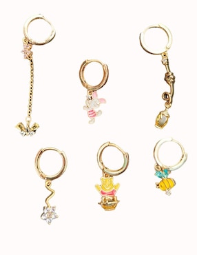 Set de aretes Winnie Pooh Nira Disney con acabado pulido zirconia cúbica
