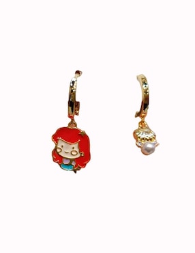 Set de aretes Nira Princesas con acabado pulido zirconia cúbica