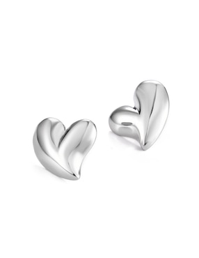 Aretes corto de corazón Lieb con acabado brillante