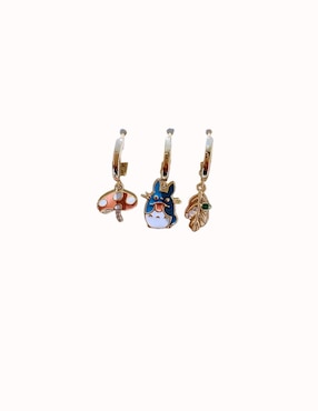 Set de aretes Totoro Nira Anime con acabado pulido zirconia cúbica