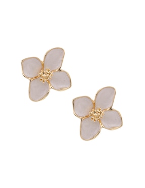 Aretes cortos de flor Map con acabado brillante