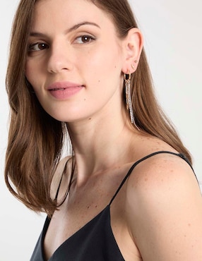 Aretes largos Map con acabado brillante