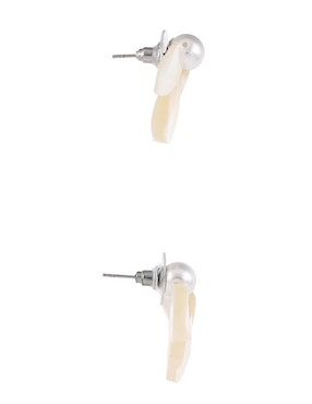 Aretes largos de flor Map con acabado liso