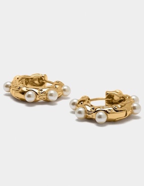 Arracadas Parfois Stay Classy con acabado pavé perla