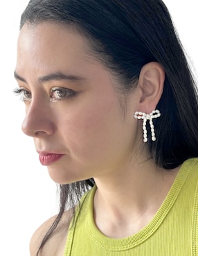 Aretes largos de moño Map