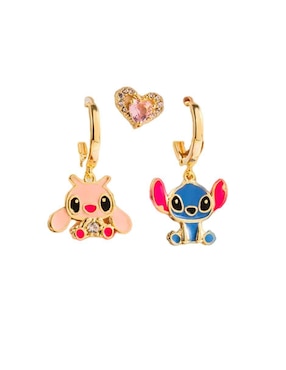 Set de aretes Stitch Nira de oro laminado 9 K con acabado pulido zirconia cúbica