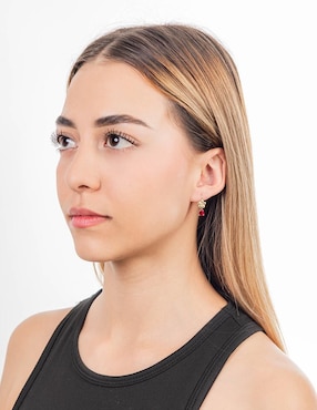 Aretes largos de flor Lenna de oro 10 k con acabado brillante zirconia
