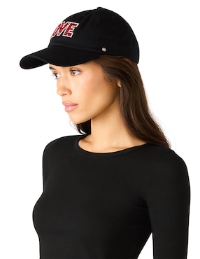 Gorra visera curva hebilla casual Steve Madden para mujer