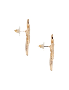 Aretes largos de hoja Map con acabado lustre