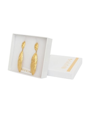 Aretes Nuvi con acabado brillante