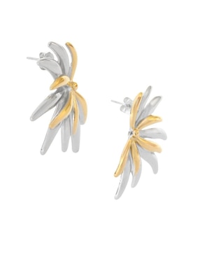 Aretes Nuvi con acabado brillante
