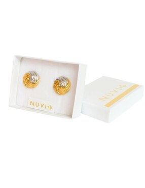 Aretes de círculo Nuvi con acabado brillante