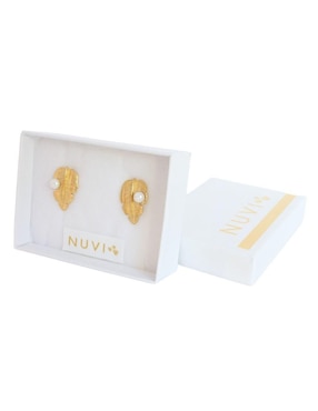 Aretes de hoja Nuvi con acabado brillante