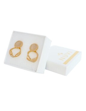 Aretes redondos Nuvi con acabado chapa de oro