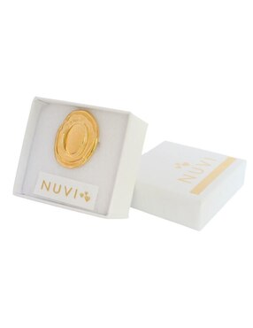 Anillo oval Nuvi brillante