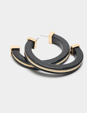 Aretes cortos Parfois con acabado pulido