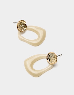 Aretes largos Parfois con acabado pulido
