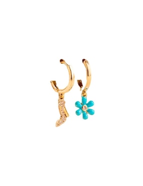 Set de Aretes Barbie Nira de Oro laminado 9 k con acabado brillante zirconia cúbica