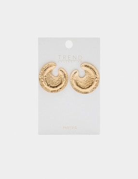 Aretes cortos Parfois con acabado martillado