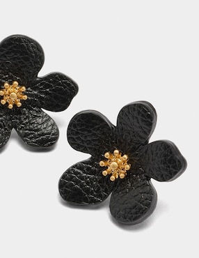Aretes cortos Parfois Trend Extra