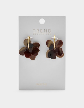 Aretes largos Parfois Trend con acabado pulido