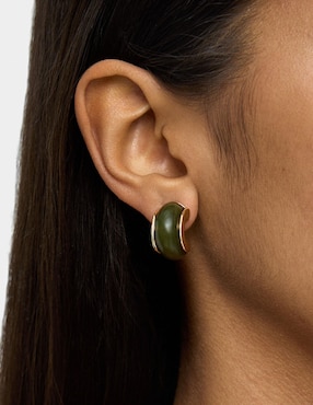 Set de aretes Parfois Maison Clay con acabado brillante